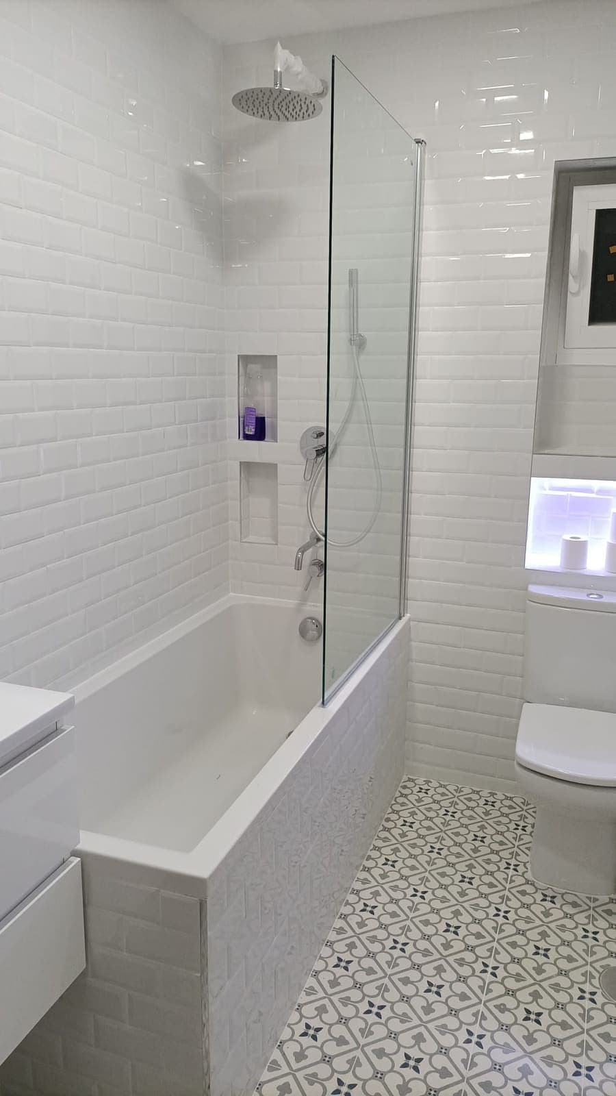 Reforma de baño con bañera en Jávea