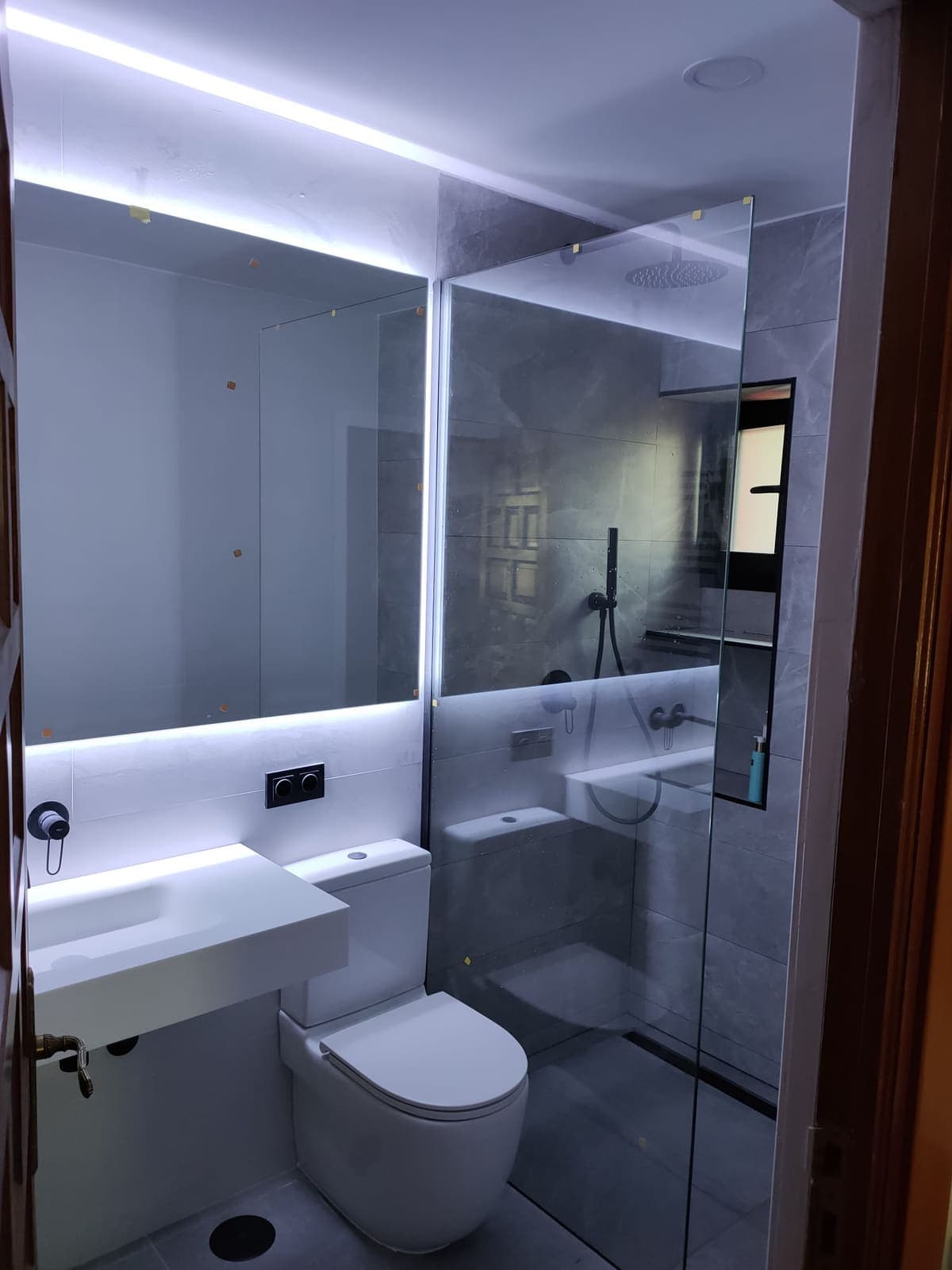 Reforma integral de baño en Gandía, resultado